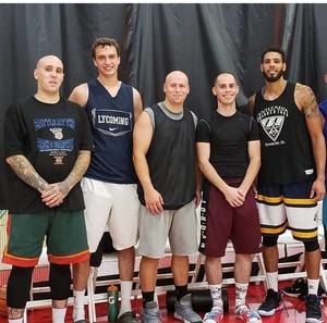 Meet your Posher, Brandon